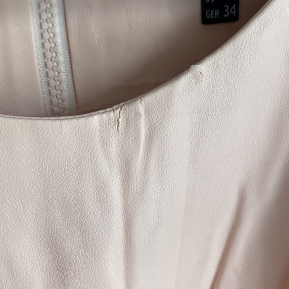 Dress - Picture 2 of 5